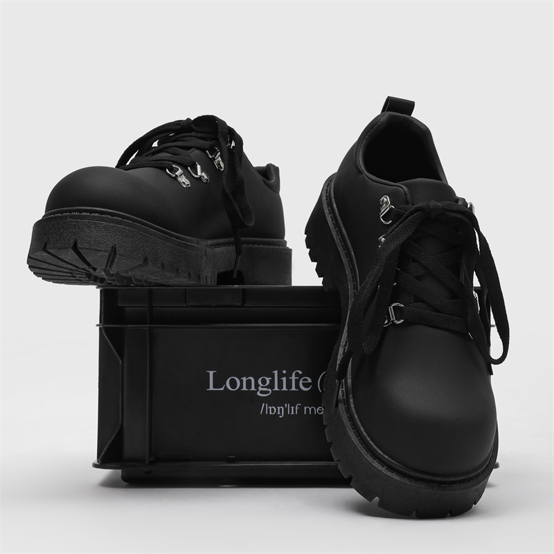 2026 Men's Shoes New Carbon Black Mickey Niche Original Workwear Thick Sole High Head Casual Leather Shoes