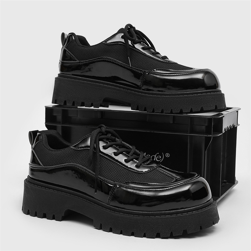 2026 New Winter British Style Casual Low Top Martin Boots Men's Leather Shoes Thick Soled Black Trendy Shoes