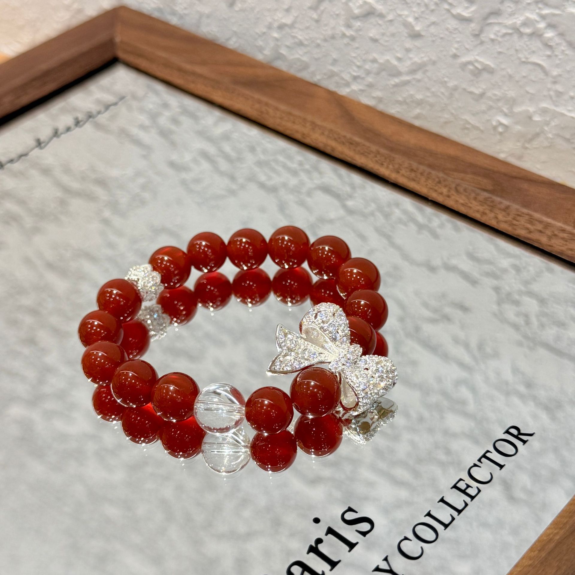 Full Diamond Bow Natural Red Agate White Crystal Bracelet for Women Light Luxury Style Exquisite New Year Beaded Handmade
