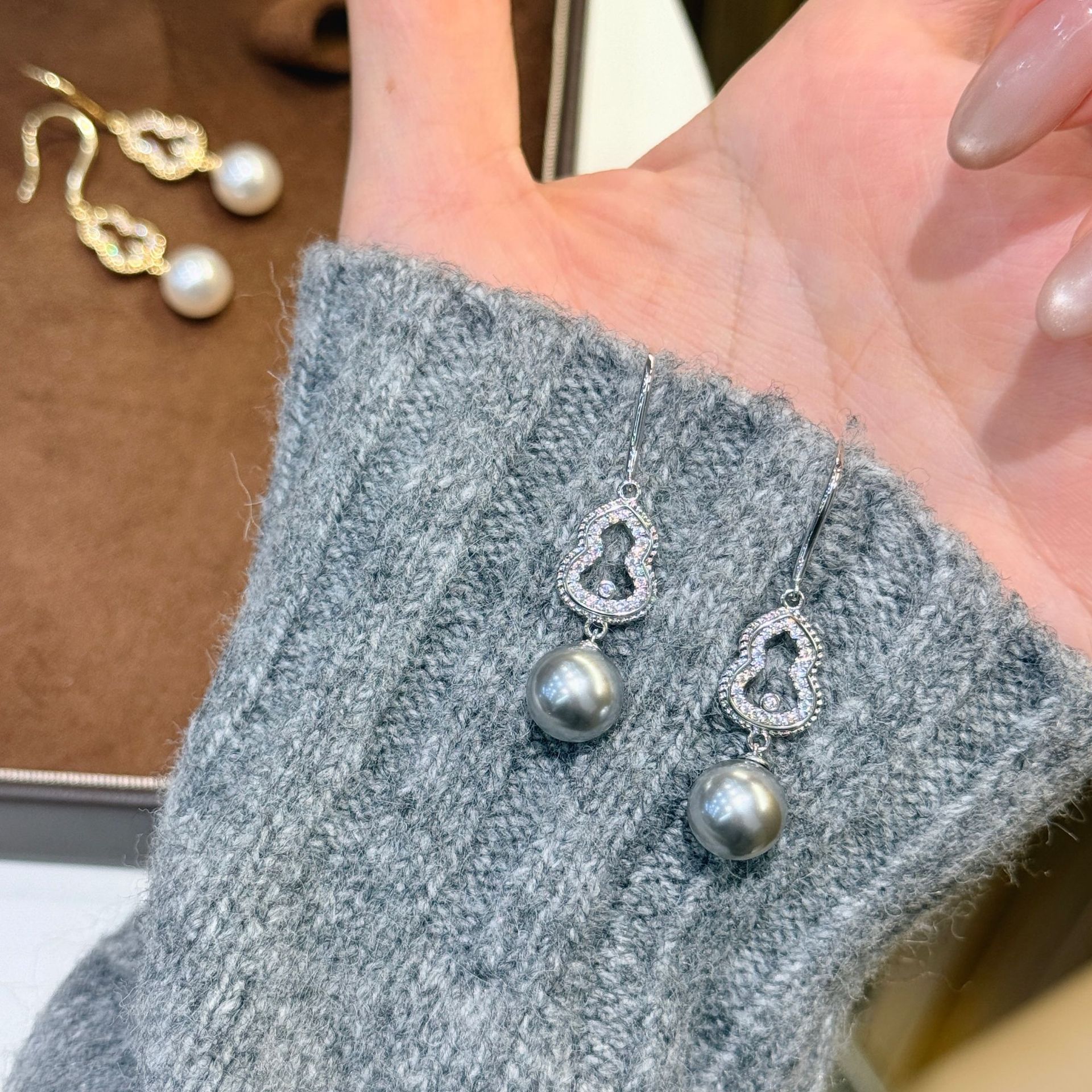 Silver Needle Full Diamond Gourd Pearl Ear Hook Female Personality Temperament Light Luxury Fulu Earrings