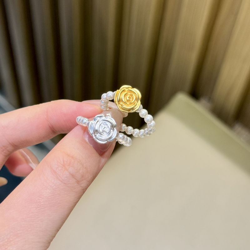 Rose Patchwork Pearl Elastic Ring For Women