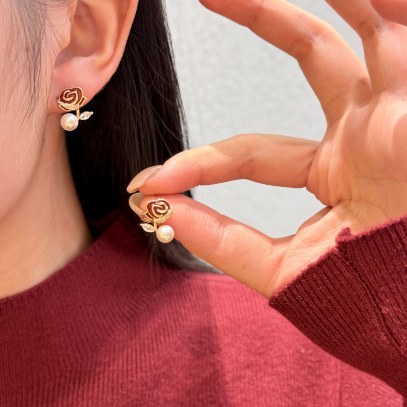 925 Silver Needle Pearl Sparkling Diamond Red Rose Earrings, Feminine Temperament, Light Luxury, Versatile, Niche Earrings