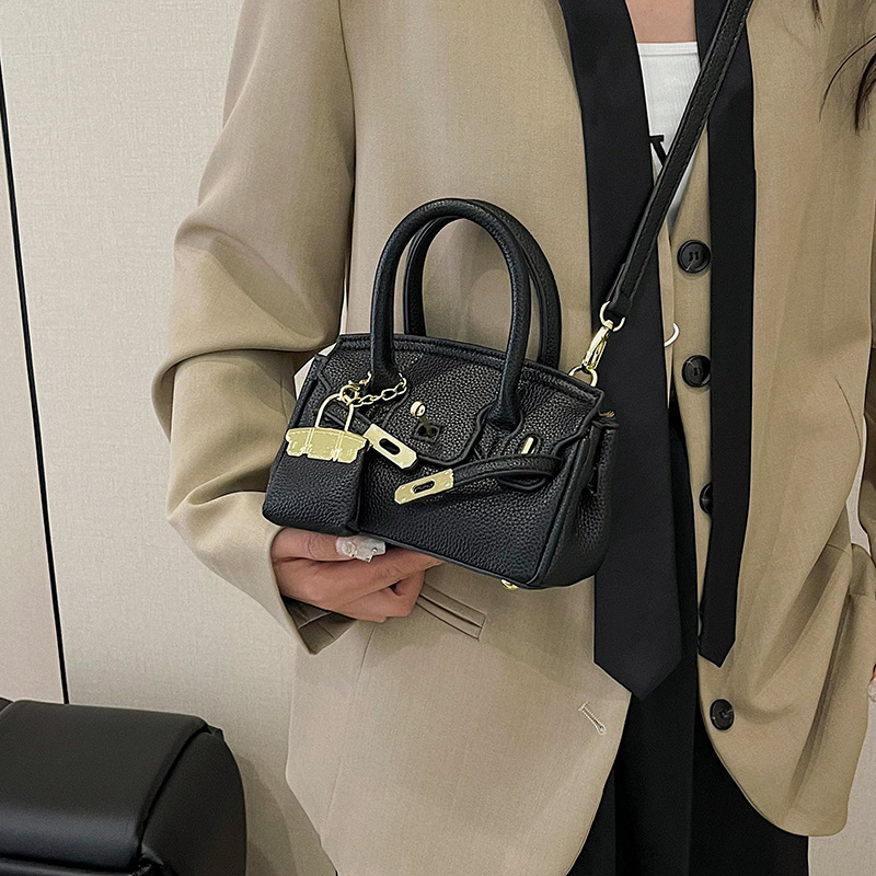 Fashionable Hand-Held Women's Hot Selling New High-End Texture Lychee Pattern Shoulder Crossbody Bag